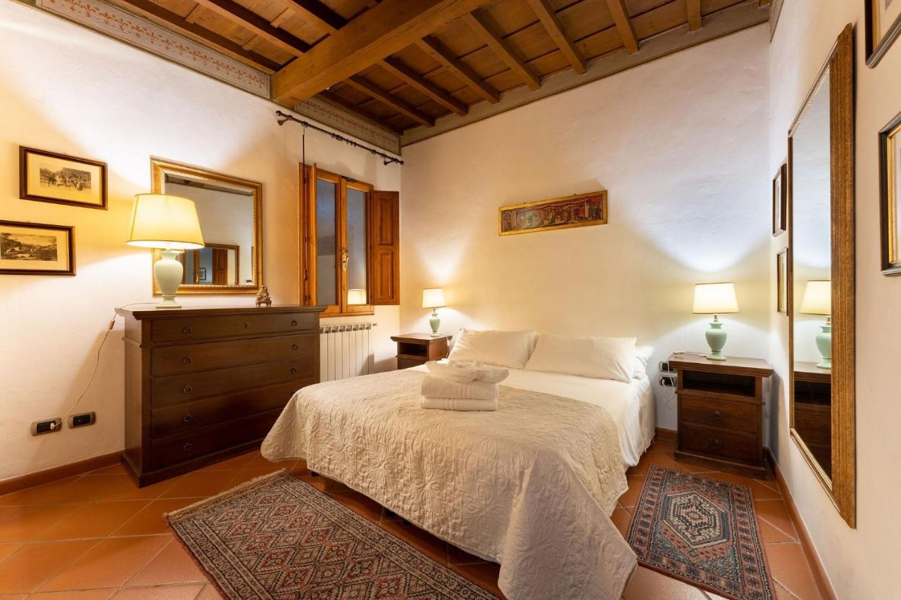 Apartment Banchi Florence